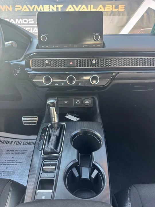 2022 Honda Civic 11th Gen - Image 9 of 14