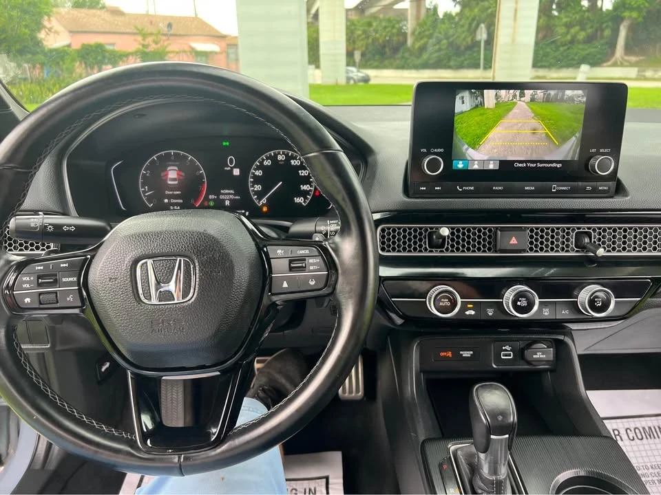 2022 Honda Civic 11th Gen - Image 8 of 13