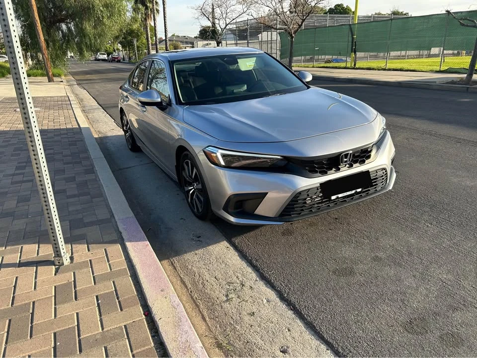 2022 Honda Civic 11th Gen - Image 2 of 9