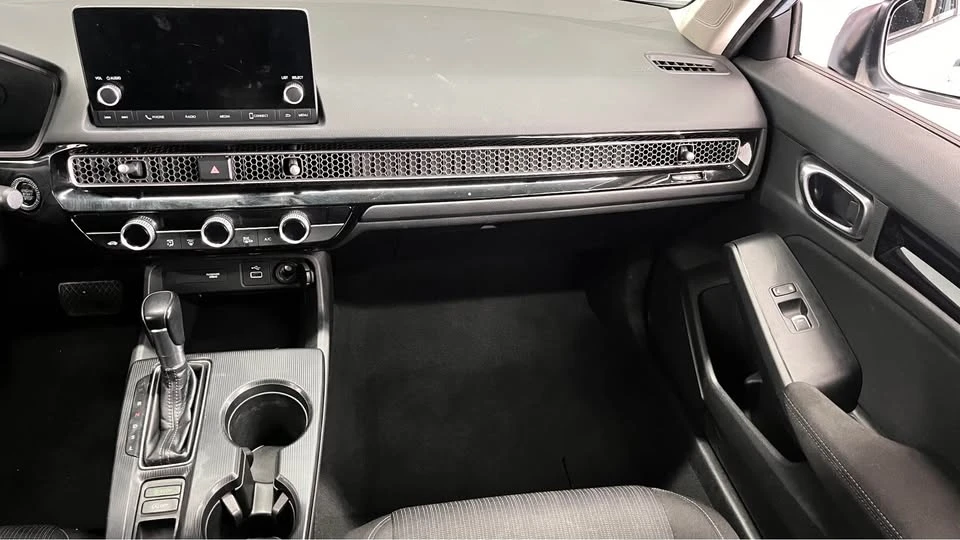 2022 Honda Civic 11th Gen - Image 12 of 17