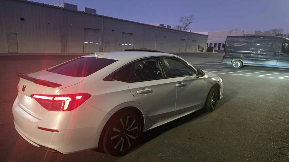 2022 Honda Civic 11th Gen - Image 3 of 14