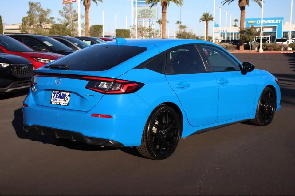 2022 Honda Civic 11th Gen - Image 7 of 10