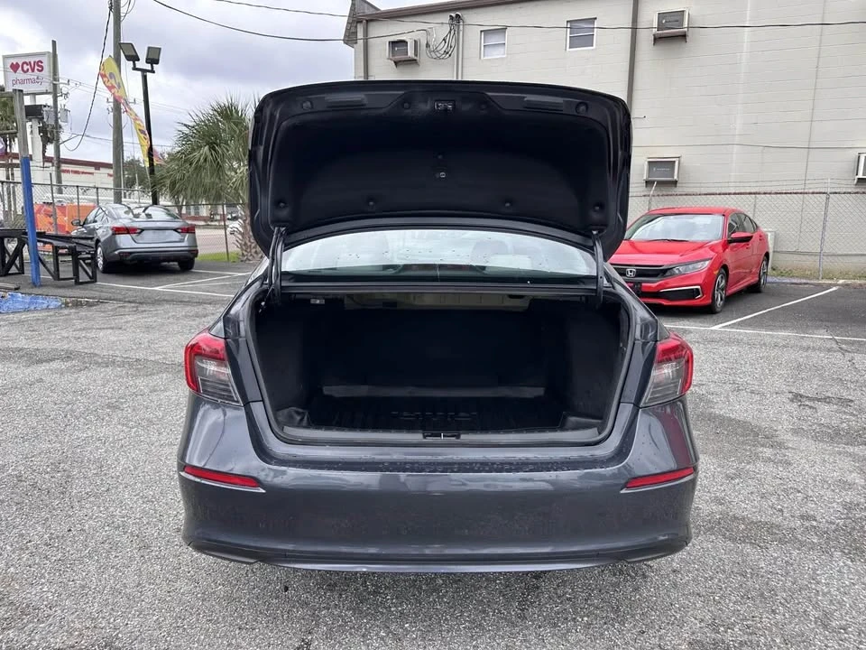 2022 Honda Civic 11th Gen - Image 15 of 18