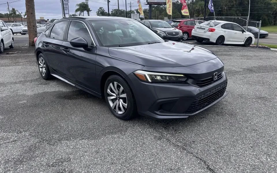 2022 Honda Civic 11th Gen - Image 5 of 18