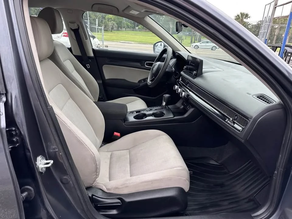 2022 Honda Civic 11th Gen - Image 16 of 18