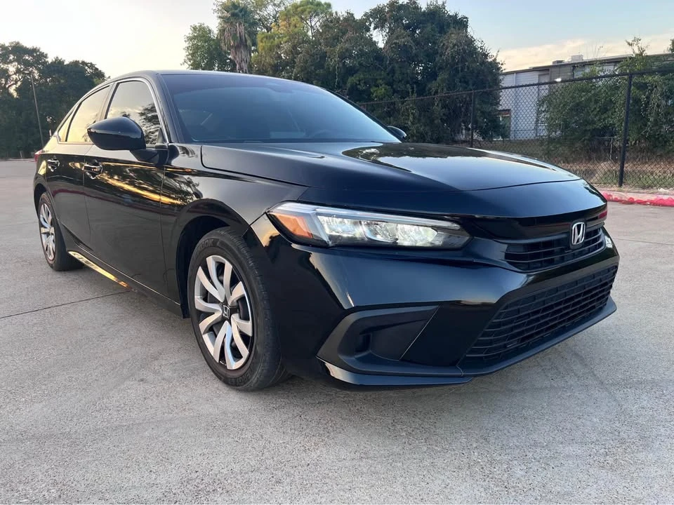 2022 Honda Civic 11th Gen - Image 10 of 11