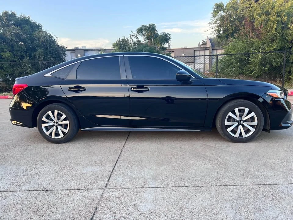 2022 Honda Civic 11th Gen - Image 9 of 11