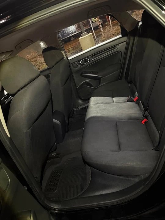 2022 Honda Civic 11th Gen - Image 12 of 14