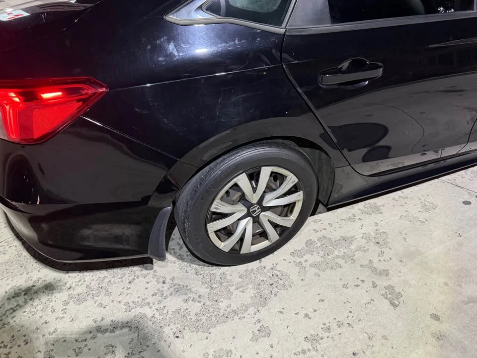 2022 Honda Civic 11th Gen - Image 6 of 14