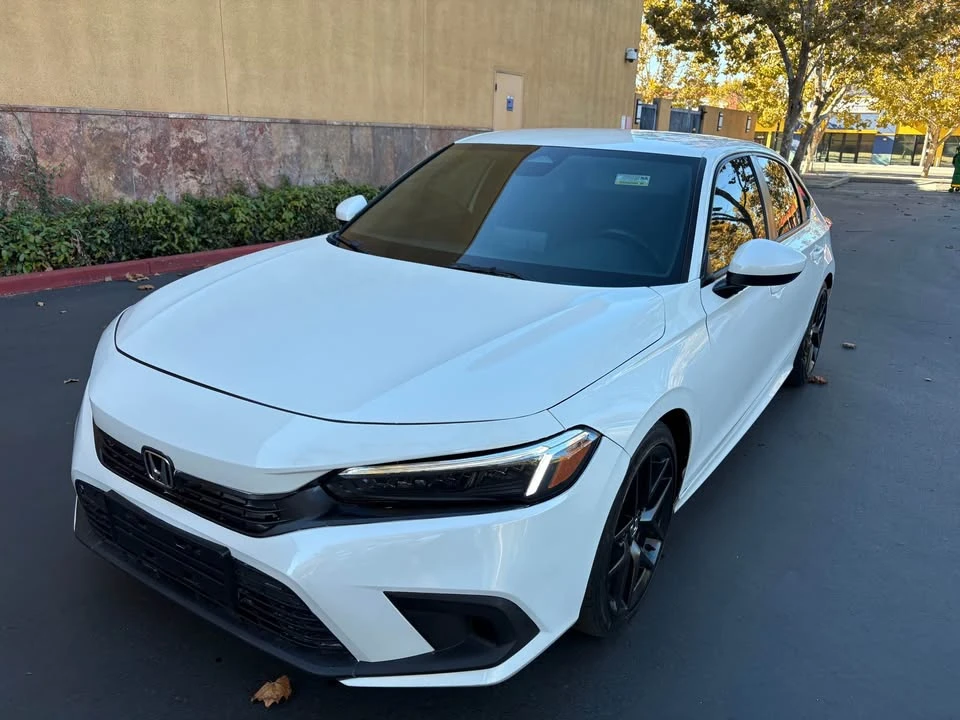 2022 Honda Civic 11th Gen - Image 13 of 17