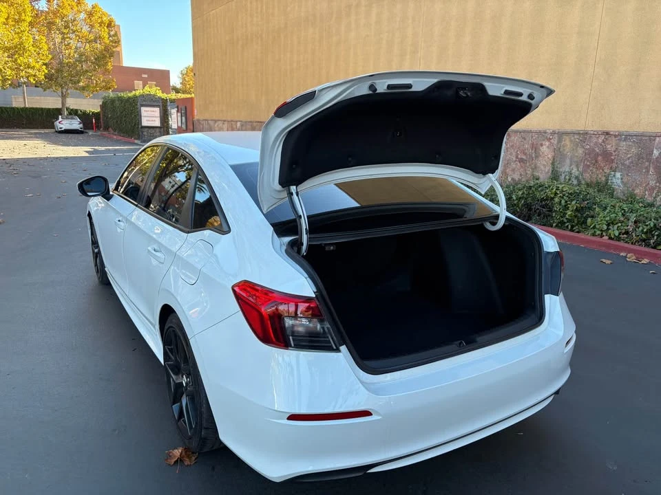 2022 Honda Civic 11th Gen - Image 16 of 17