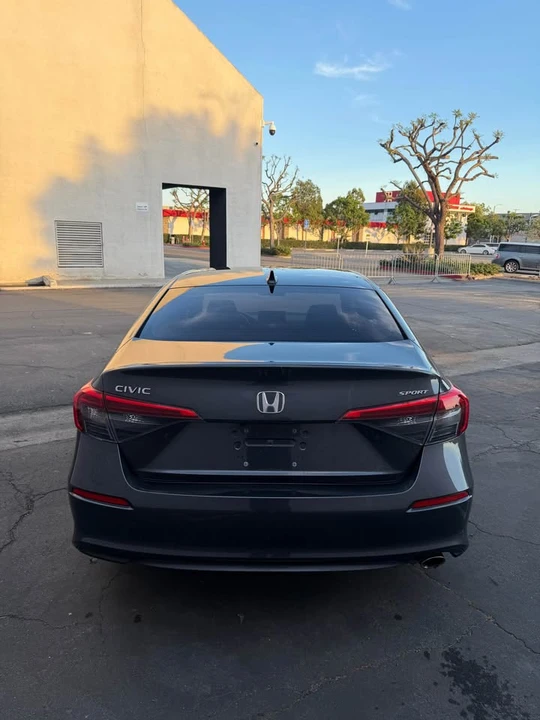 2022 Honda Civic 11th Gen - Image 4 of 11