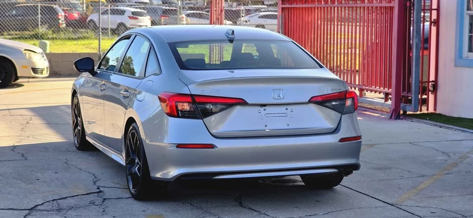 2022 Honda Civic 11th Gen - Image 5 of 10