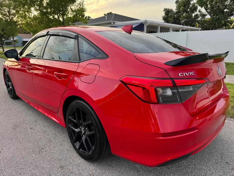 2022 Honda Civic 11th Gen - Image 2 of 13