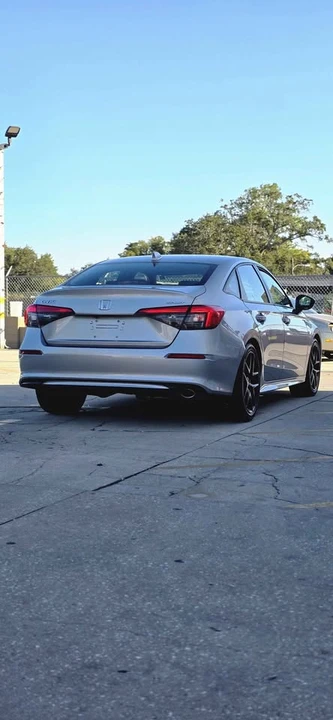 2022 Honda Civic 11th Gen - Image 6 of 10