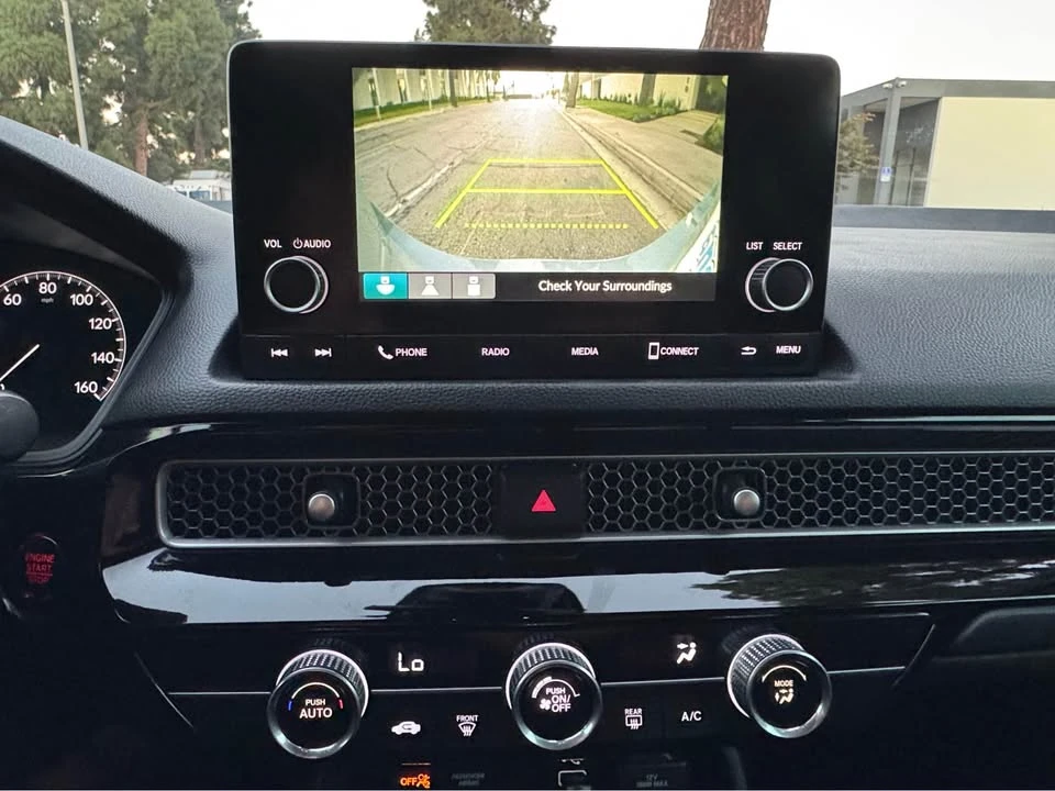 2022 Honda Civic 11th Gen - Image 11 of 16