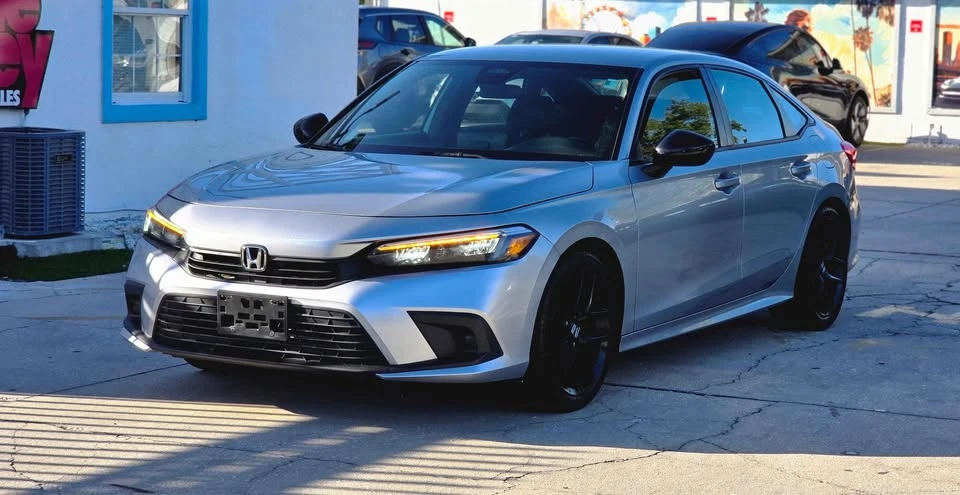 2022 Honda Civic 11th Gen - Image 4 of 10