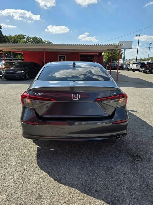 2022 Honda Civic 11th Gen - Image 6 of 13