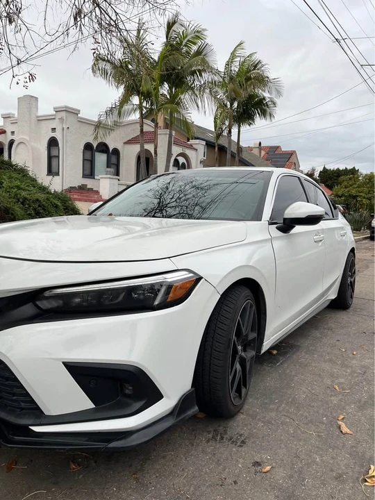 2022 Honda Civic 11th Gen - Image 2 of 5