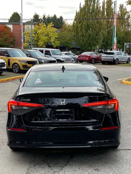 2022 Honda Civic 11th Gen - Image 3 of 11
