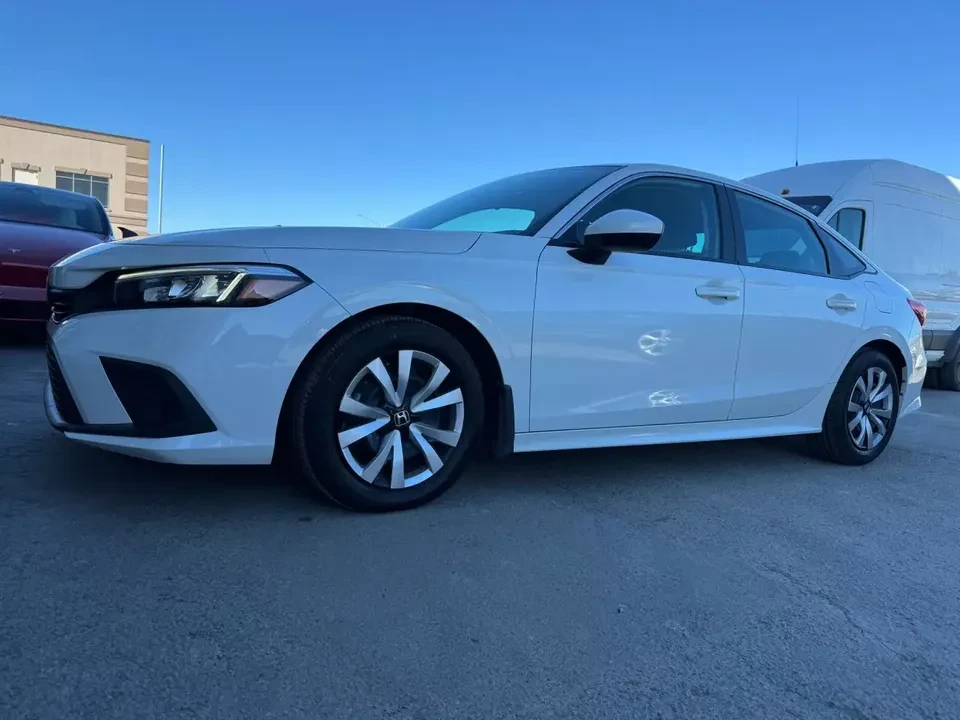 2022 Honda Civic 11th Gen - Image 4 of 18