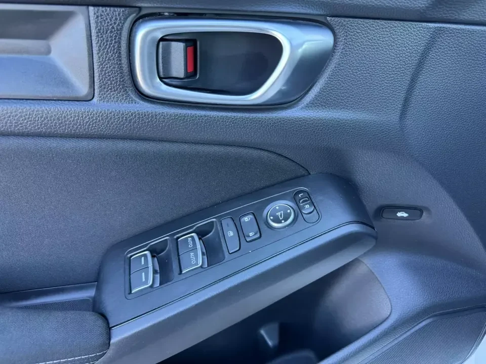 2022 Honda Civic 11th Gen - Image 17 of 18