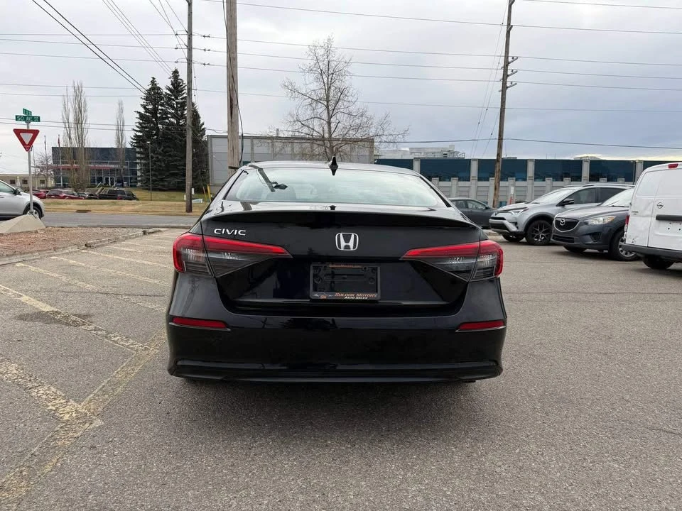 2022 Honda Civic 11th Gen - Image 9 of 13