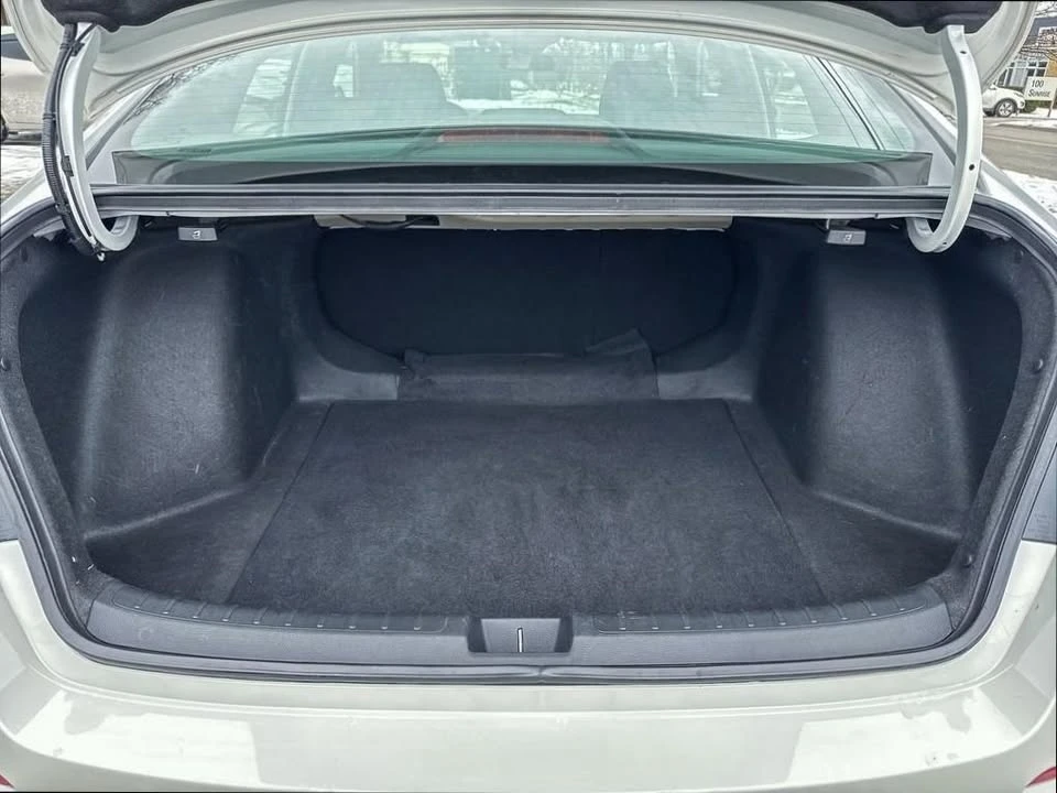 2022 Honda Civic 11th Gen - Image 16 of 20