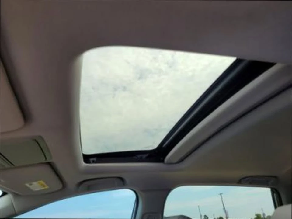 2022 Honda CR-V 5th Gen - Image 13 of 20