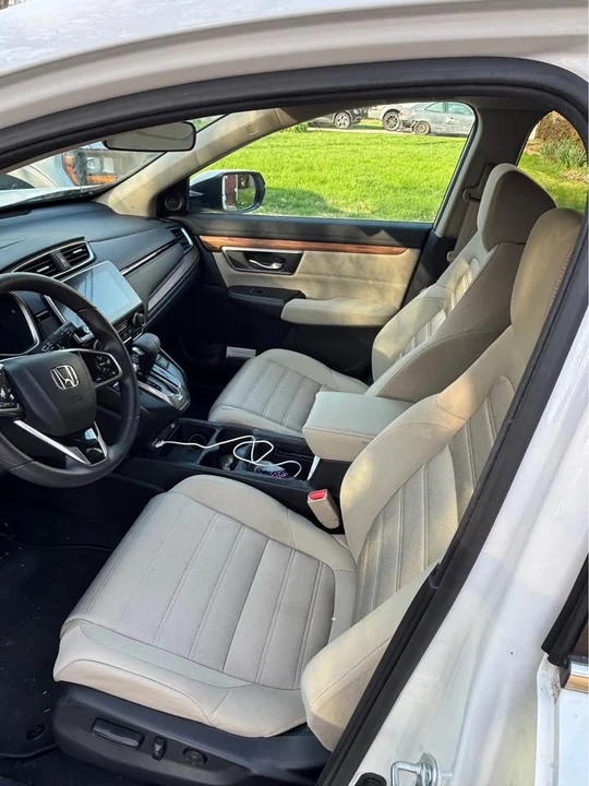 2022 Honda CR-V 5th Gen - Image 11 of 12