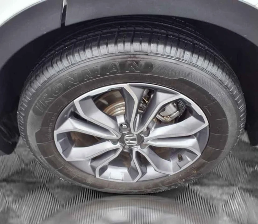 2022 Honda CR-V 5th Gen - Image 14 of 17