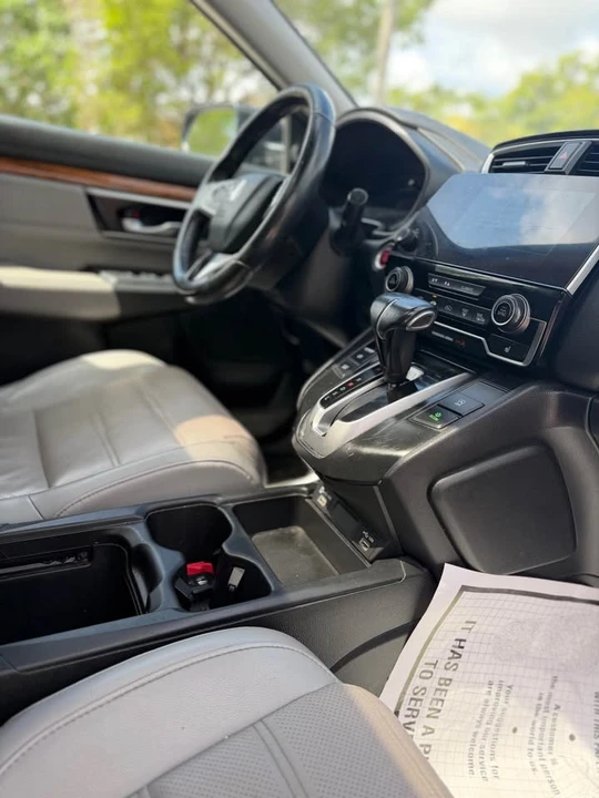 2022 Honda CR-V 5th Gen - Image 10 of 12