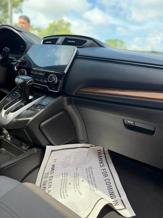 2022 Honda CR-V 5th Gen - Image 11 of 12