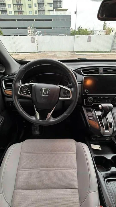 2022 Honda CR-V 5th Gen - Image 2 of 11