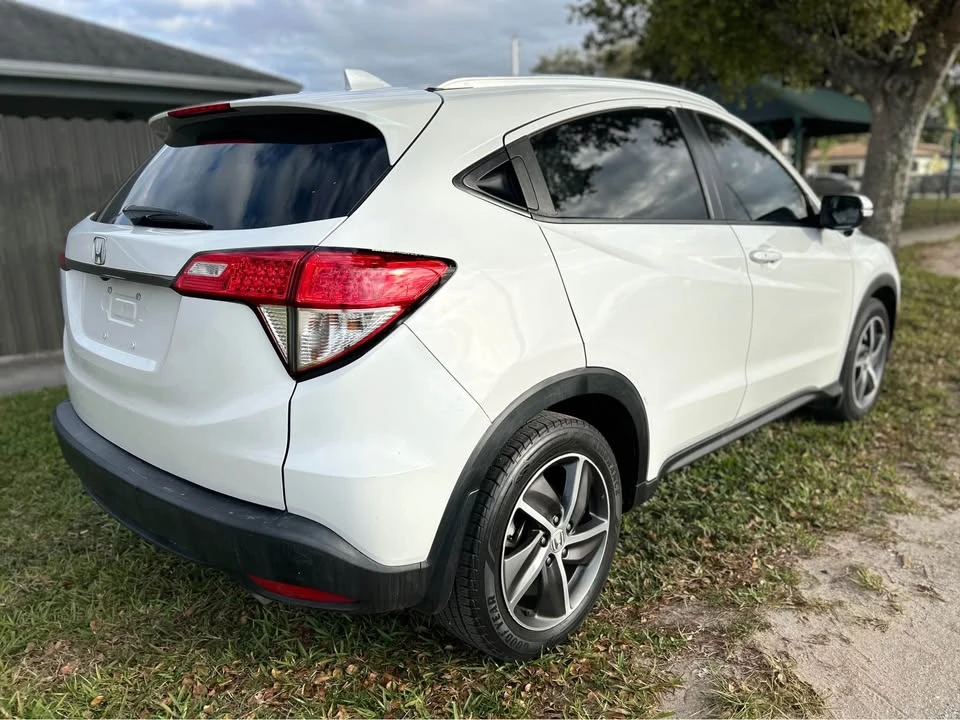 2022 Honda CR-V 5th Gen - Image 12 of 13