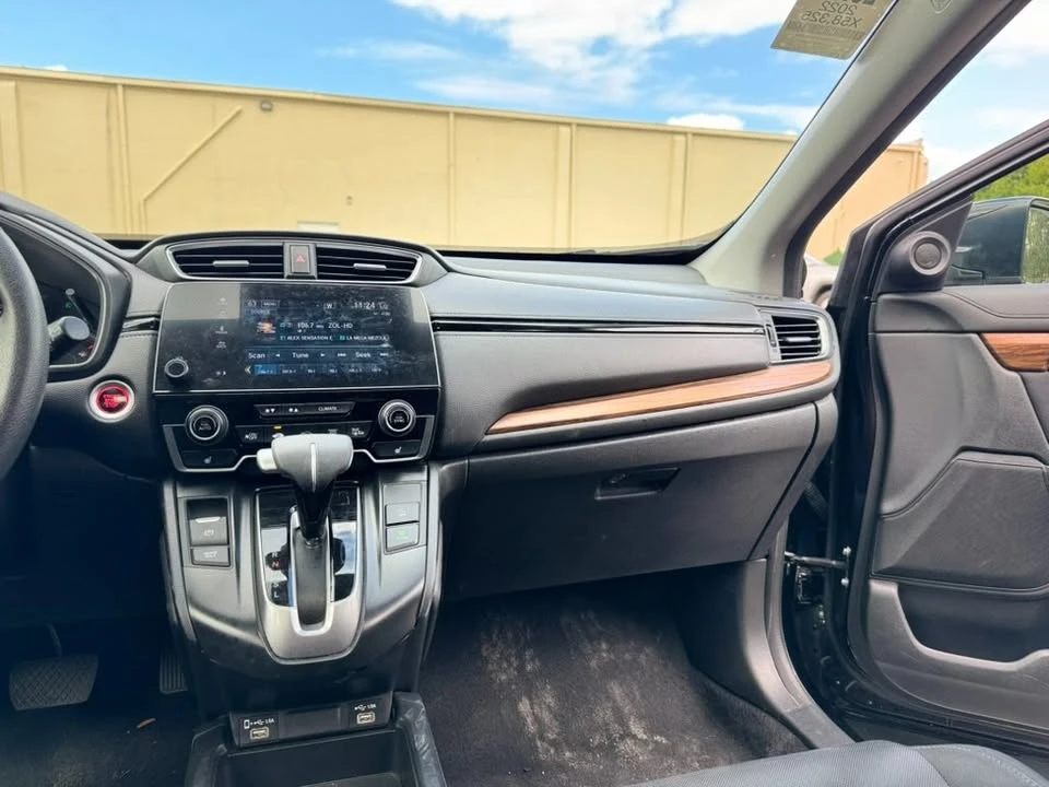 2022 Honda CR-V 5th Gen - Image 9 of 13