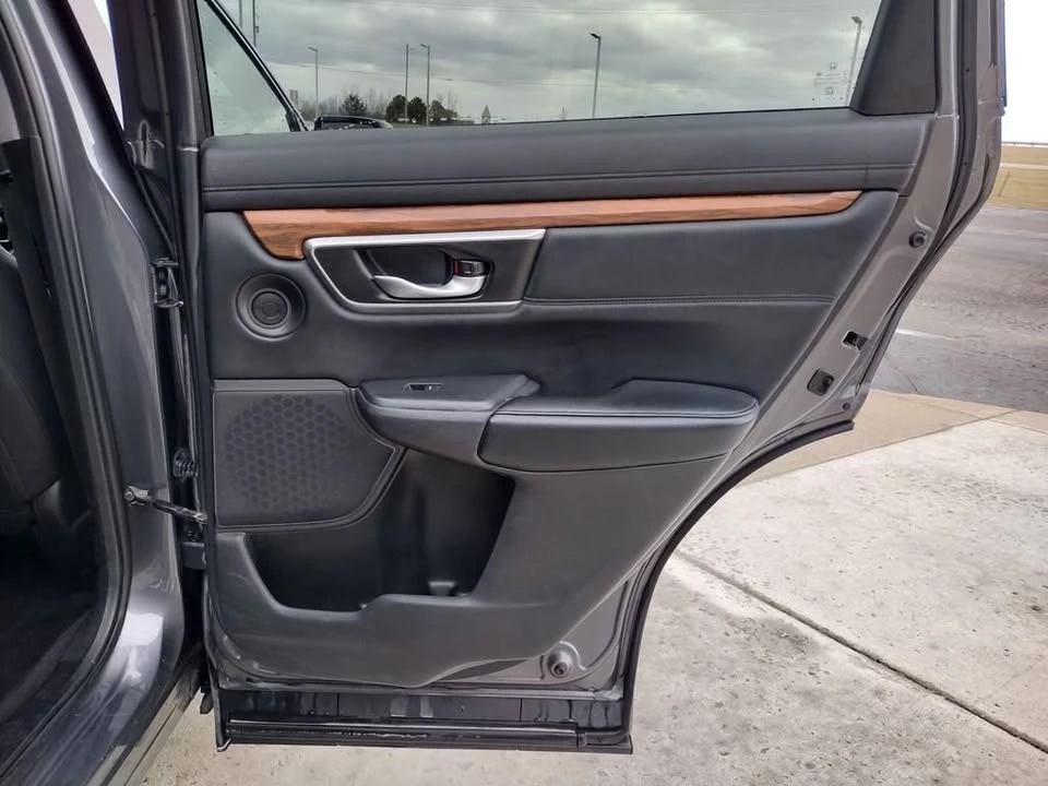 2022 Honda CR-V 5th Gen - Image 19 of 20