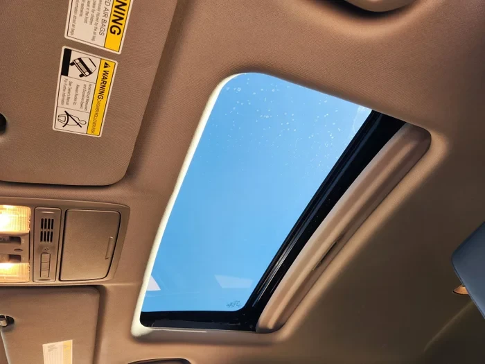 2022 Honda CR-V 5th Gen - Image 7 of 9