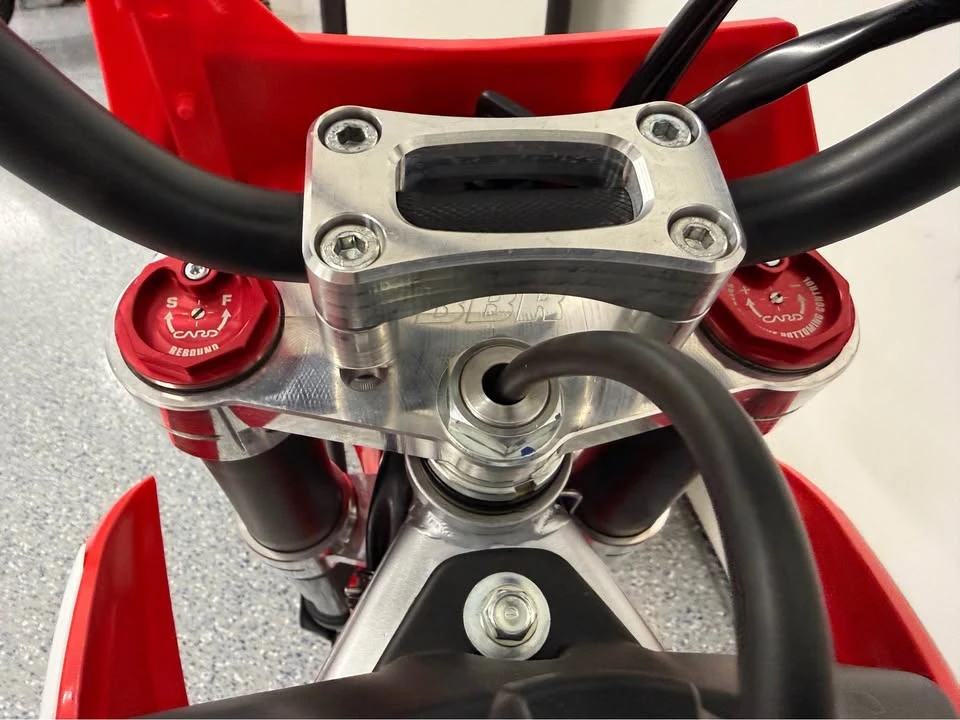 2022 Honda CRF - Image 4 of 8