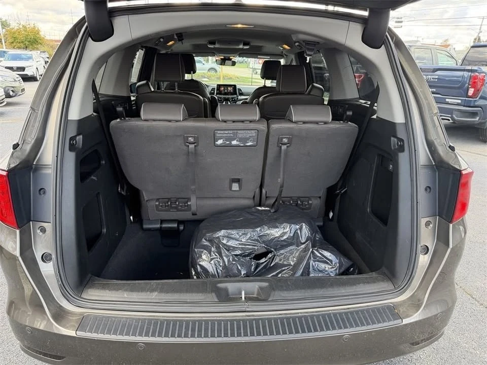 2022 Honda Odyssey - Image 16 of 18