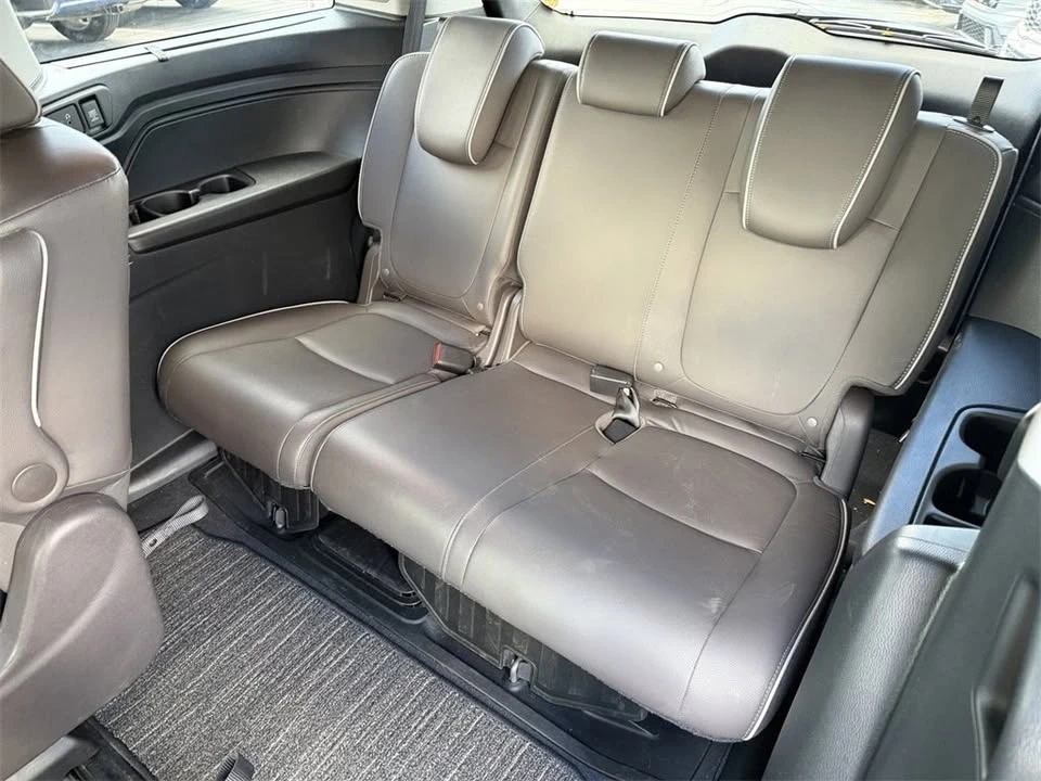 2022 Honda Odyssey - Image 15 of 18