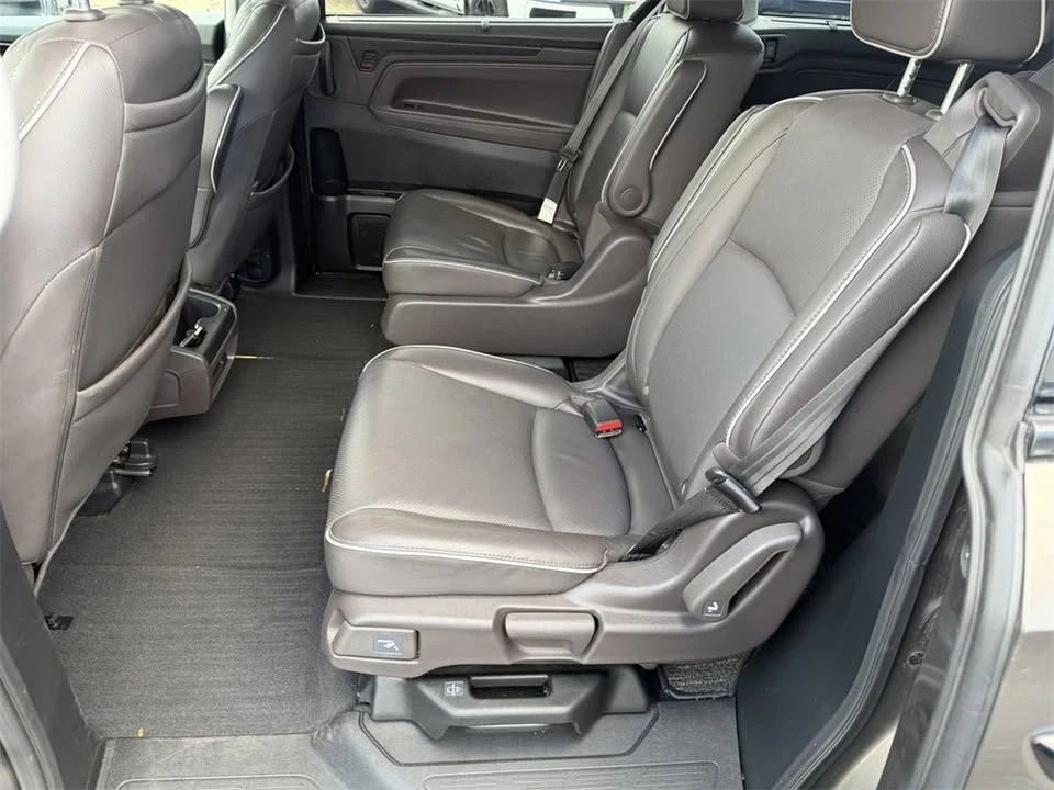 2022 Honda Odyssey - Image 14 of 18
