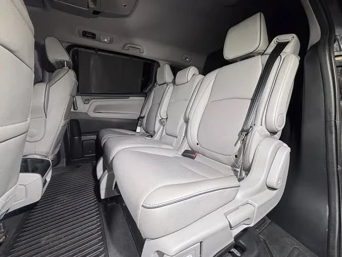 2022 Honda Odyssey - Image 10 of 15