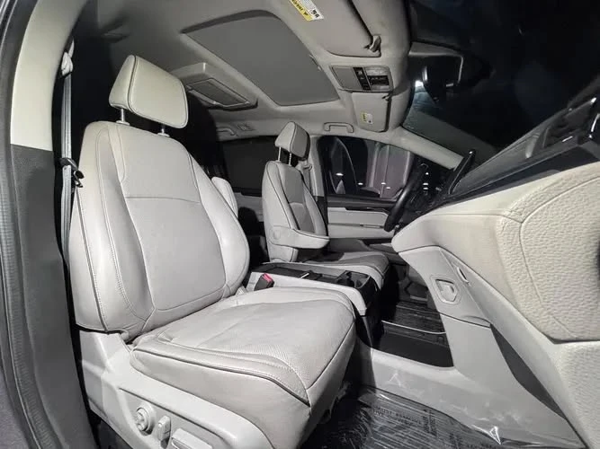 2022 Honda Odyssey - Image 12 of 15