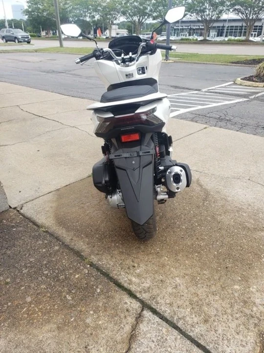 2022 Honda Motorcycles - Image 4 of 4