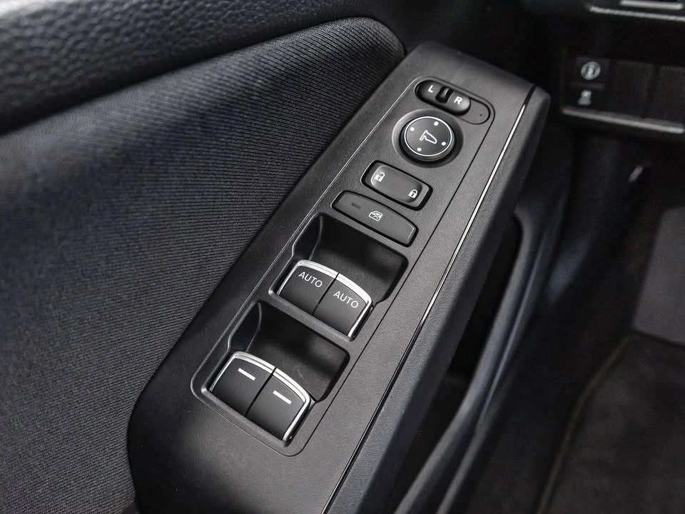 2022 Hummer - Image 7 of 19