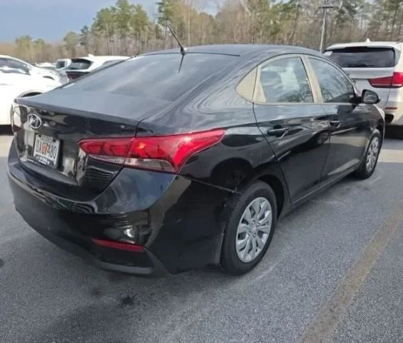 2022 Hyundai Accent - Image 3 of 5