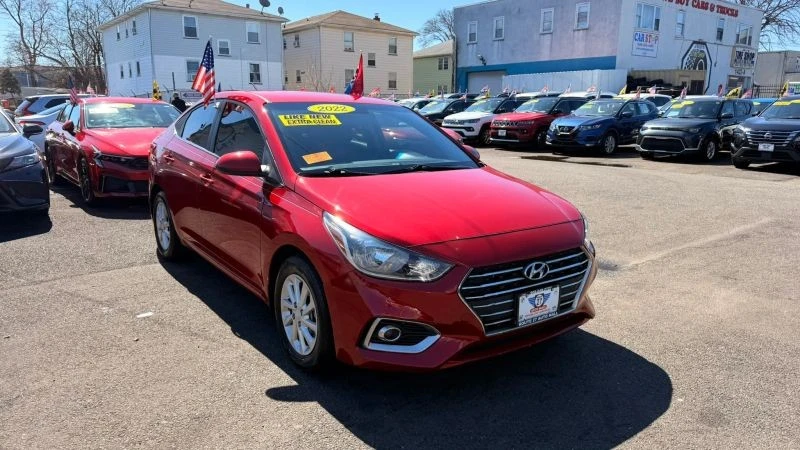 2022 Hyundai Accent - Image 2 of 12