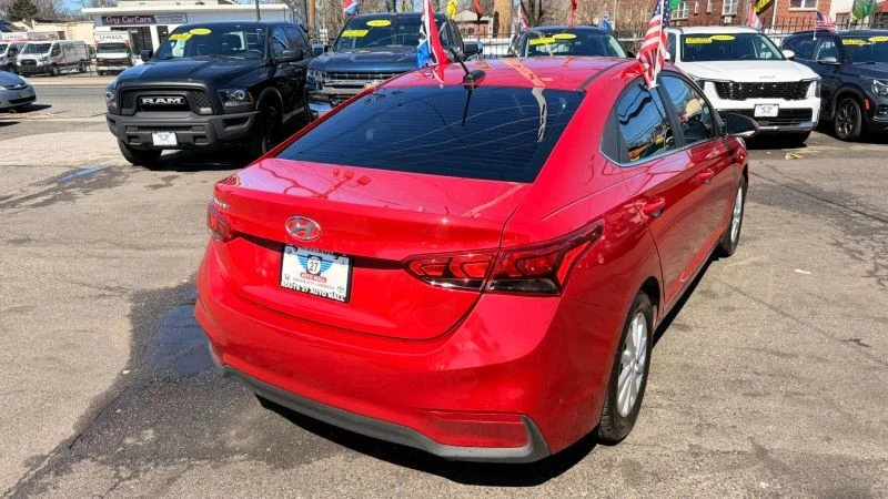 2022 Hyundai Accent - Image 7 of 12