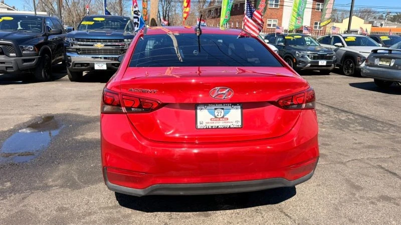2022 Hyundai Accent - Image 6 of 12